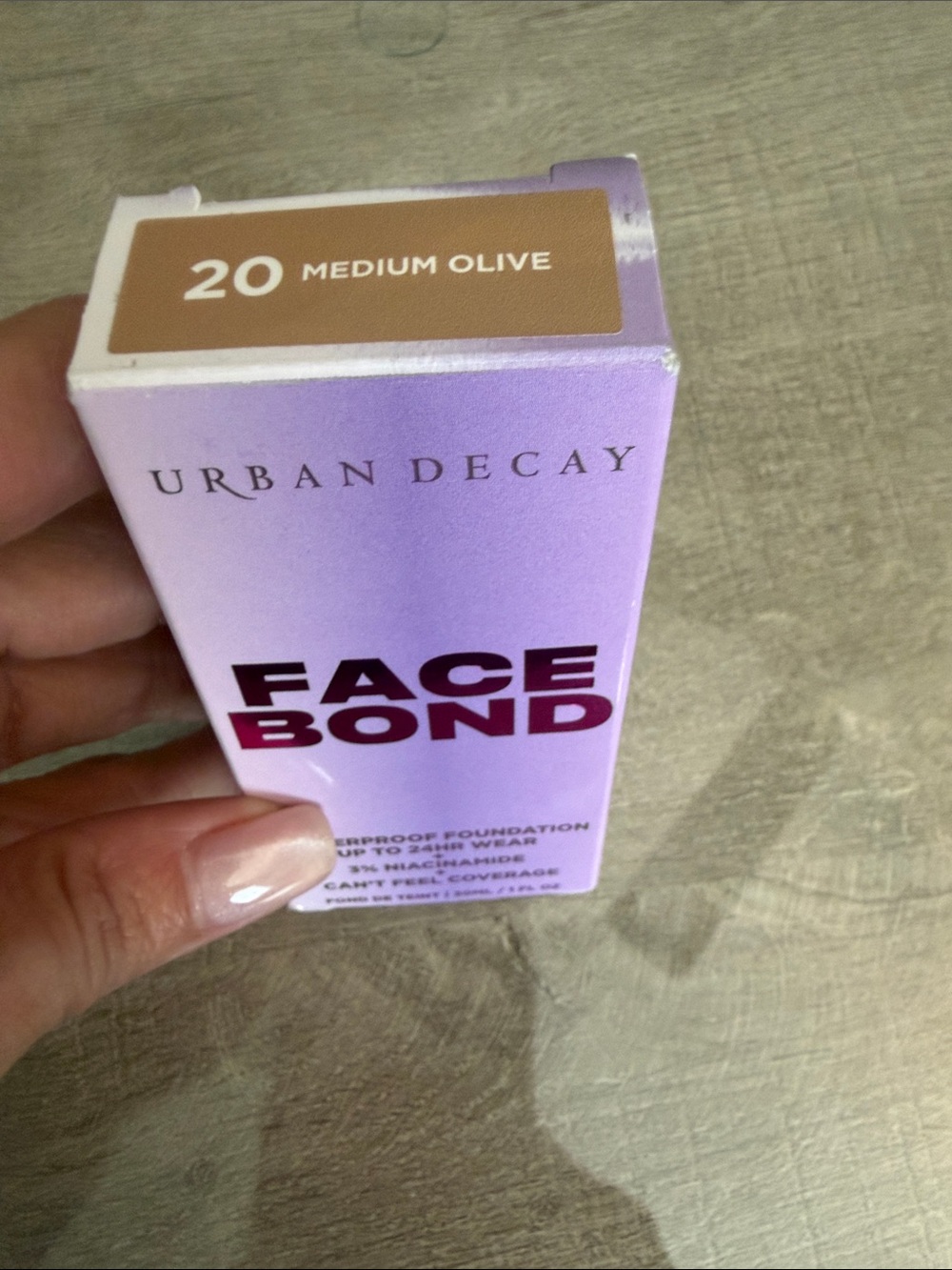 Urban Decay Face Bond Foundation - Medium Olive 20 (lavender packaging)